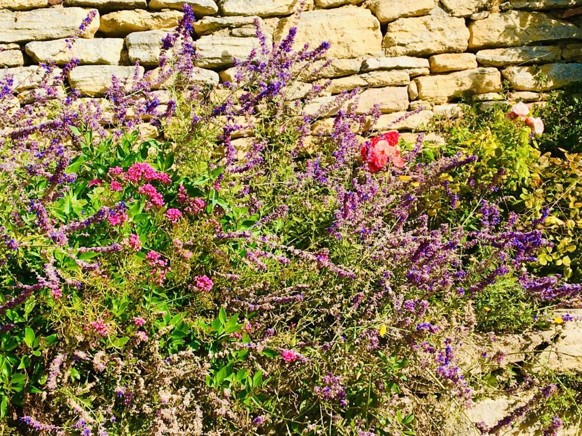 Mas Orea Gordes Exteriör bild
